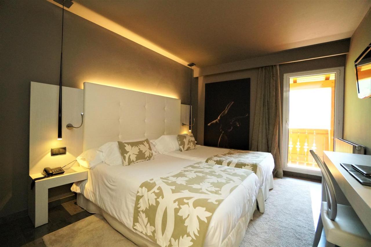 Hotel & Spa Xalet Bringue Эл Серрат Экстерьер фото