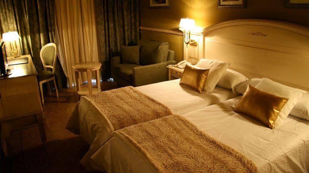 Hotel & Spa Xalet Bringue Эл Серрат Экстерьер фото