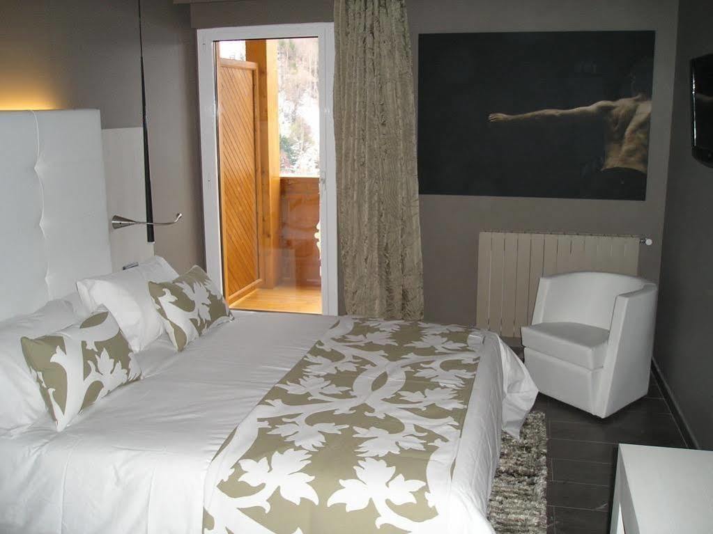 Hotel & Spa Xalet Bringue Эл Серрат Экстерьер фото
